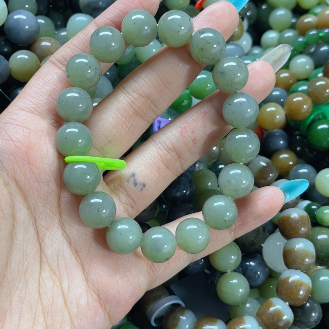 手链未镶嵌和田玉