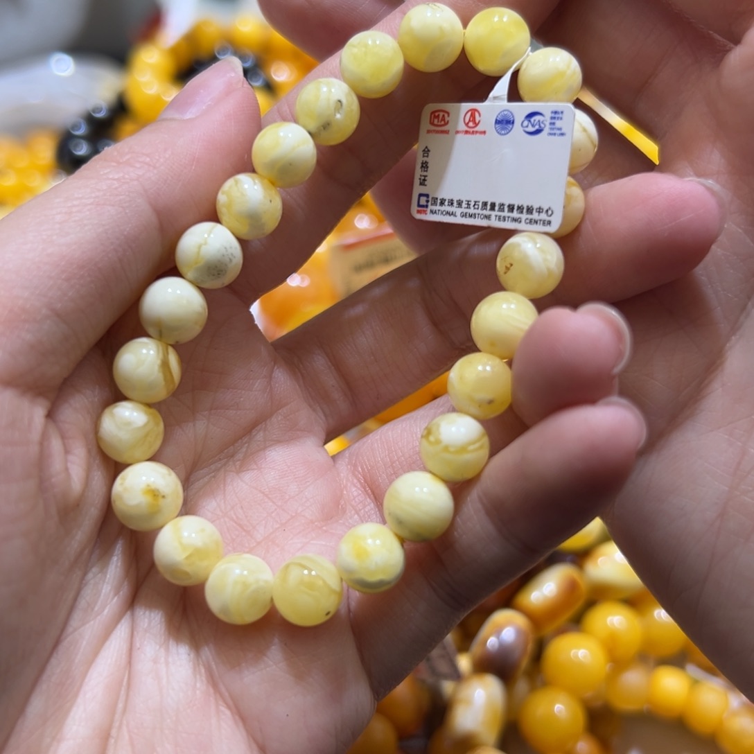 琥珀珠宝奇石未镶嵌