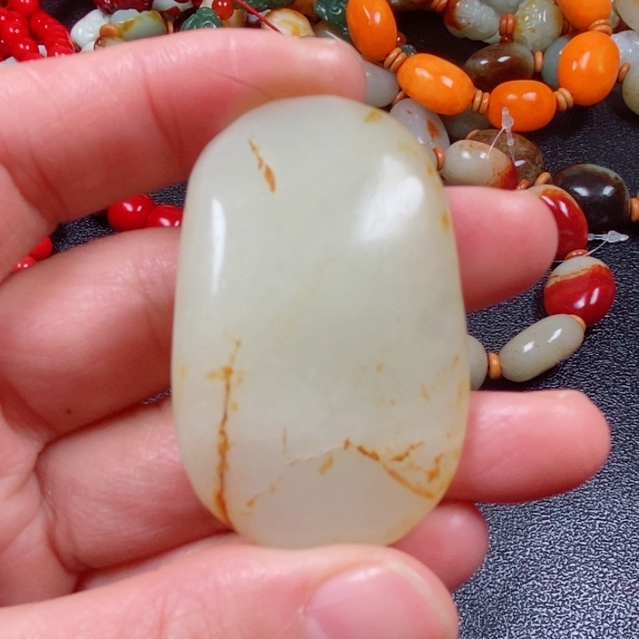 和田玉颈饰未镶嵌盱****店