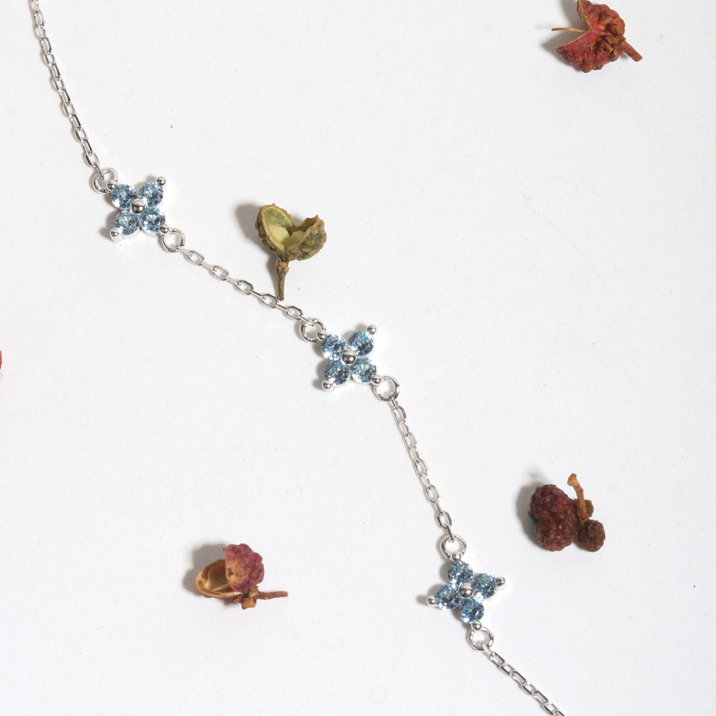 925银合成锆石手链 925银蓝色锆手链 可调节 轻奢设计感