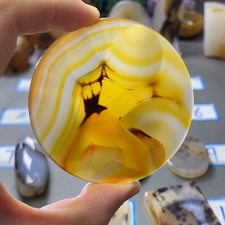 玛瑙/玉髓未镶嵌珠宝半成品66