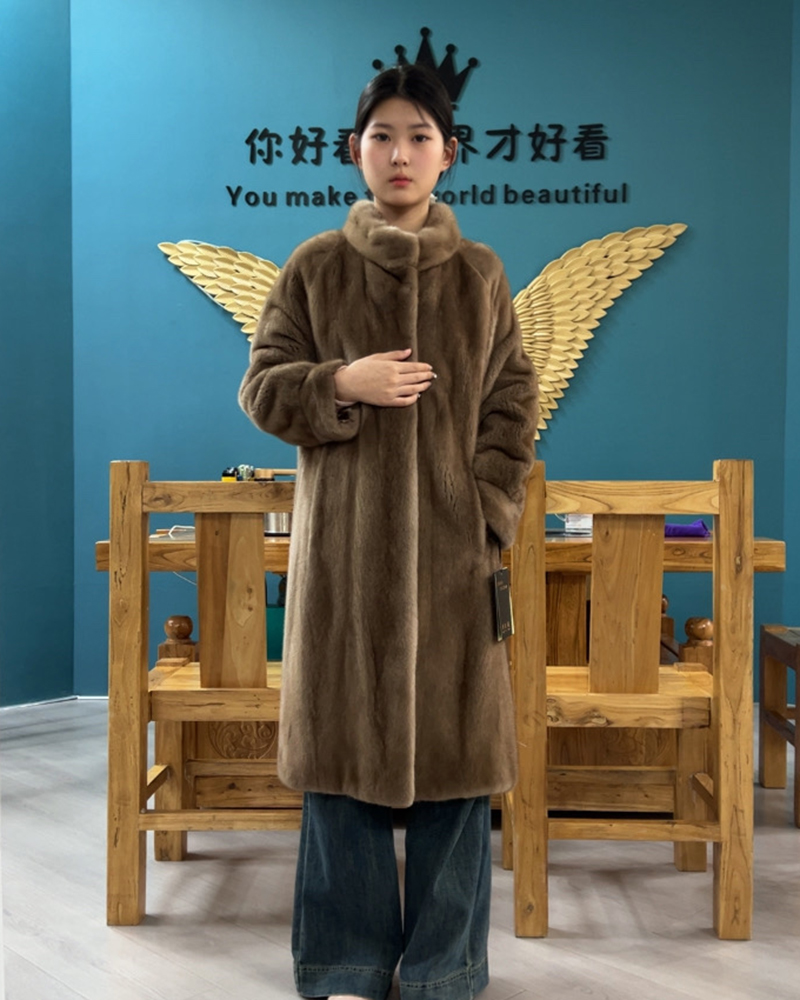 工厂直营店 帕斯条原皮原色立领直身貂皮大衣 简约时尚百搭气质款