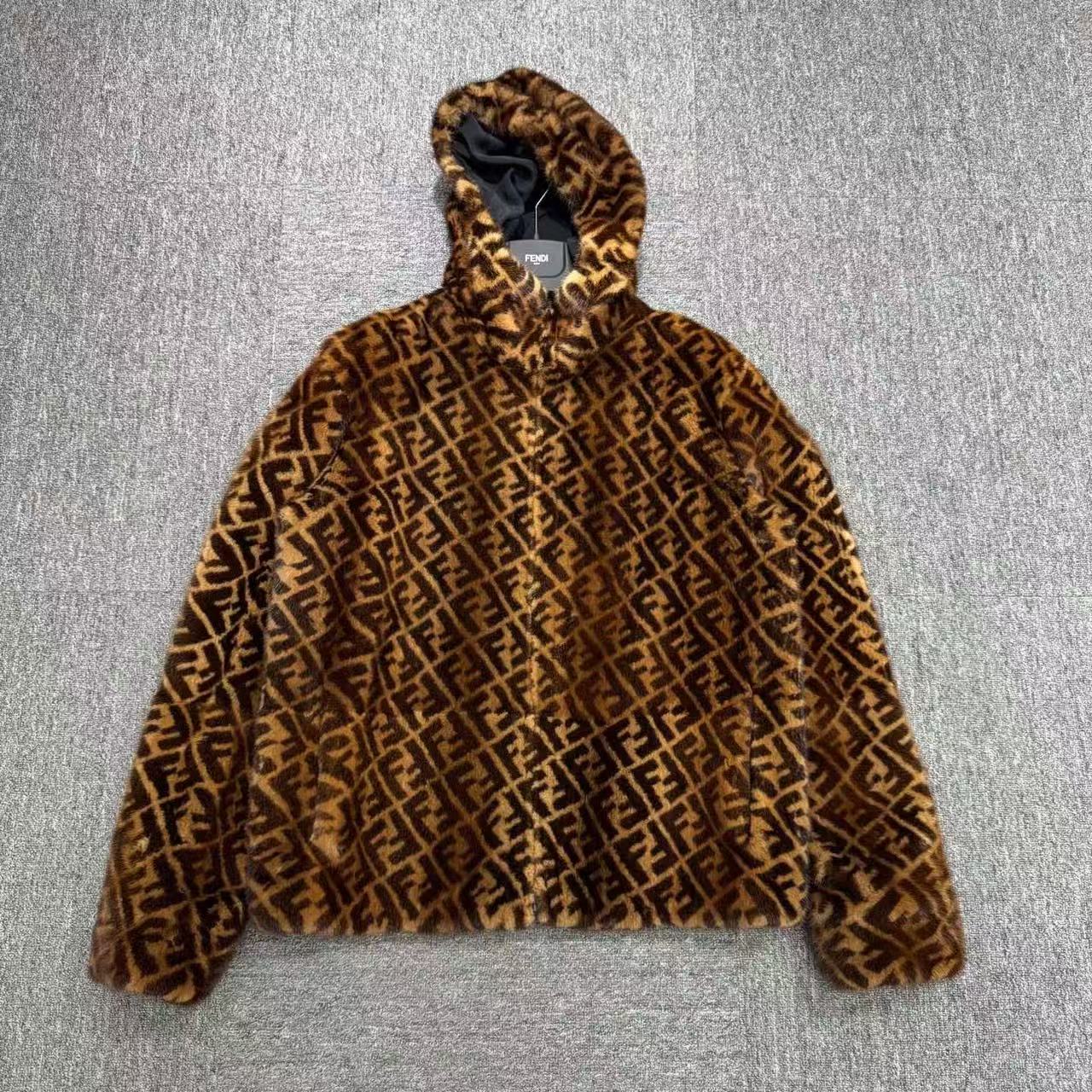 99新 FENDI/芬迪 水貂毛双面穿夹克/48码/编码15345