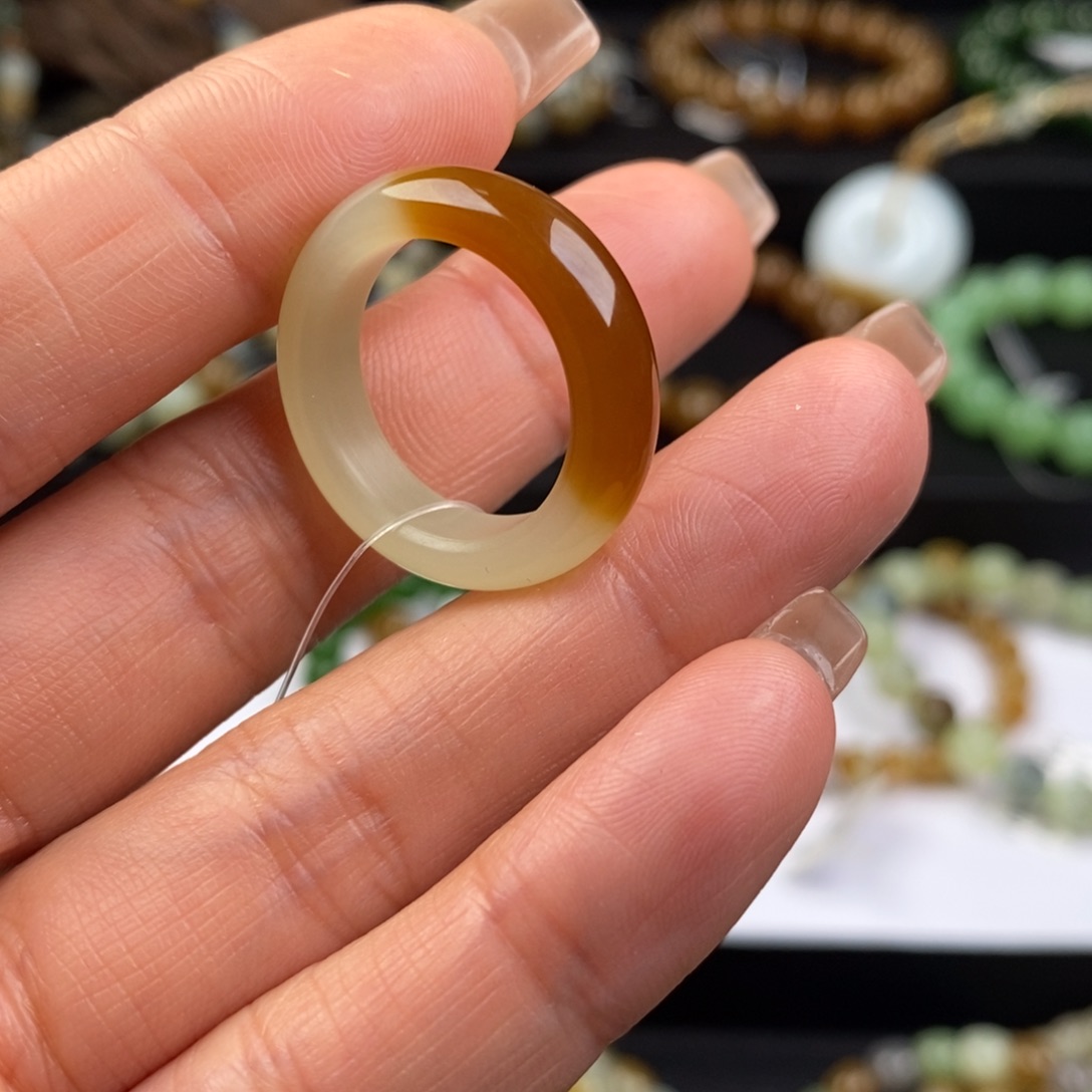 和田玉戒圈未镶嵌卡18