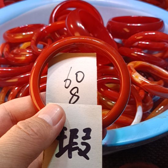 玛瑙/玉髓未镶嵌手镯