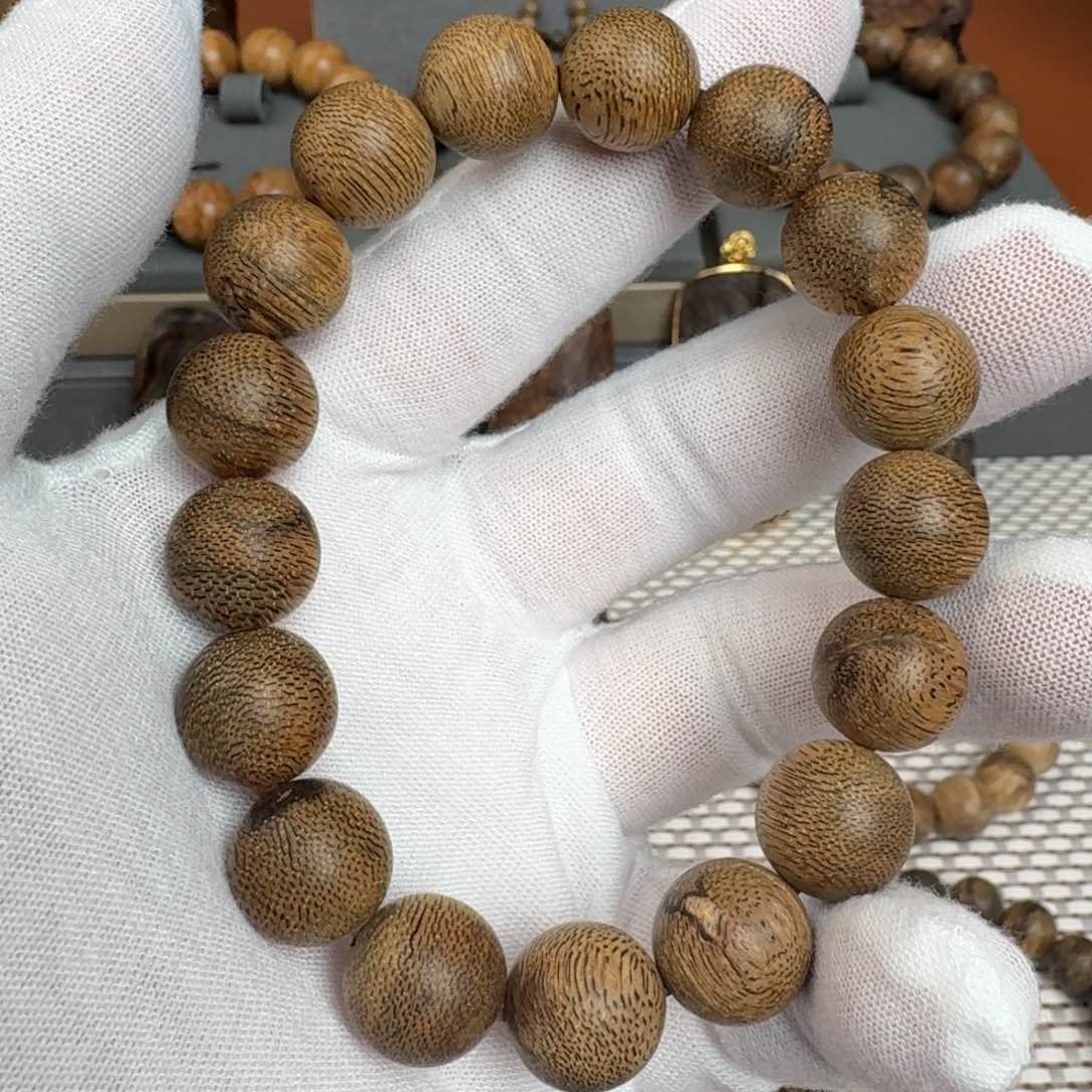 沉香手串正区菩萨棋单圈沉香手串1.3规格19.3克