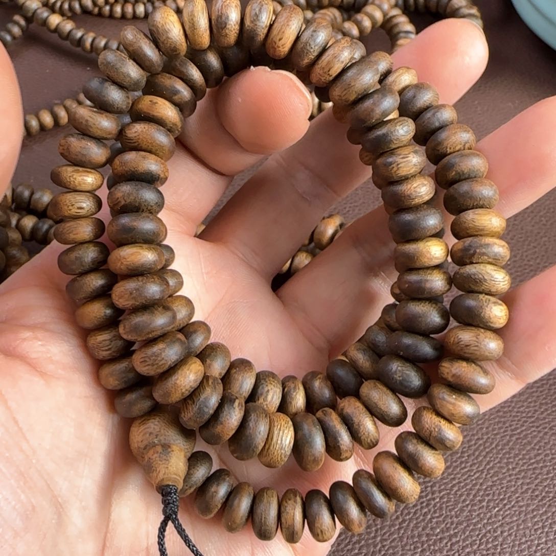 沉香手串奇楠金沙叶算盘珠33克，0.9