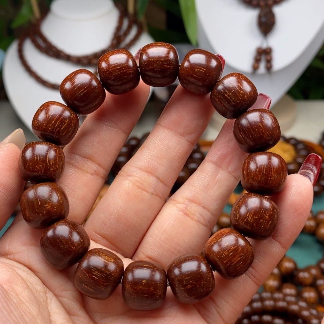 贡木手串/手链贡木1314纯红冰果冻爆星