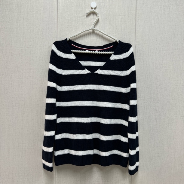 tommy hilfiger/汤米 to320（剪标款）黑白条纹v领毛衣 时尚百搭