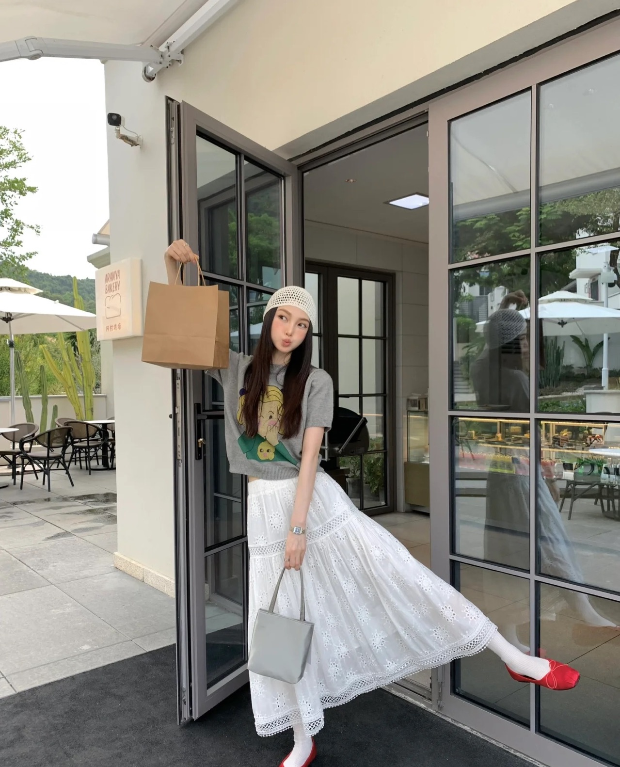 松紧腰镂空半身裙BLK F08265