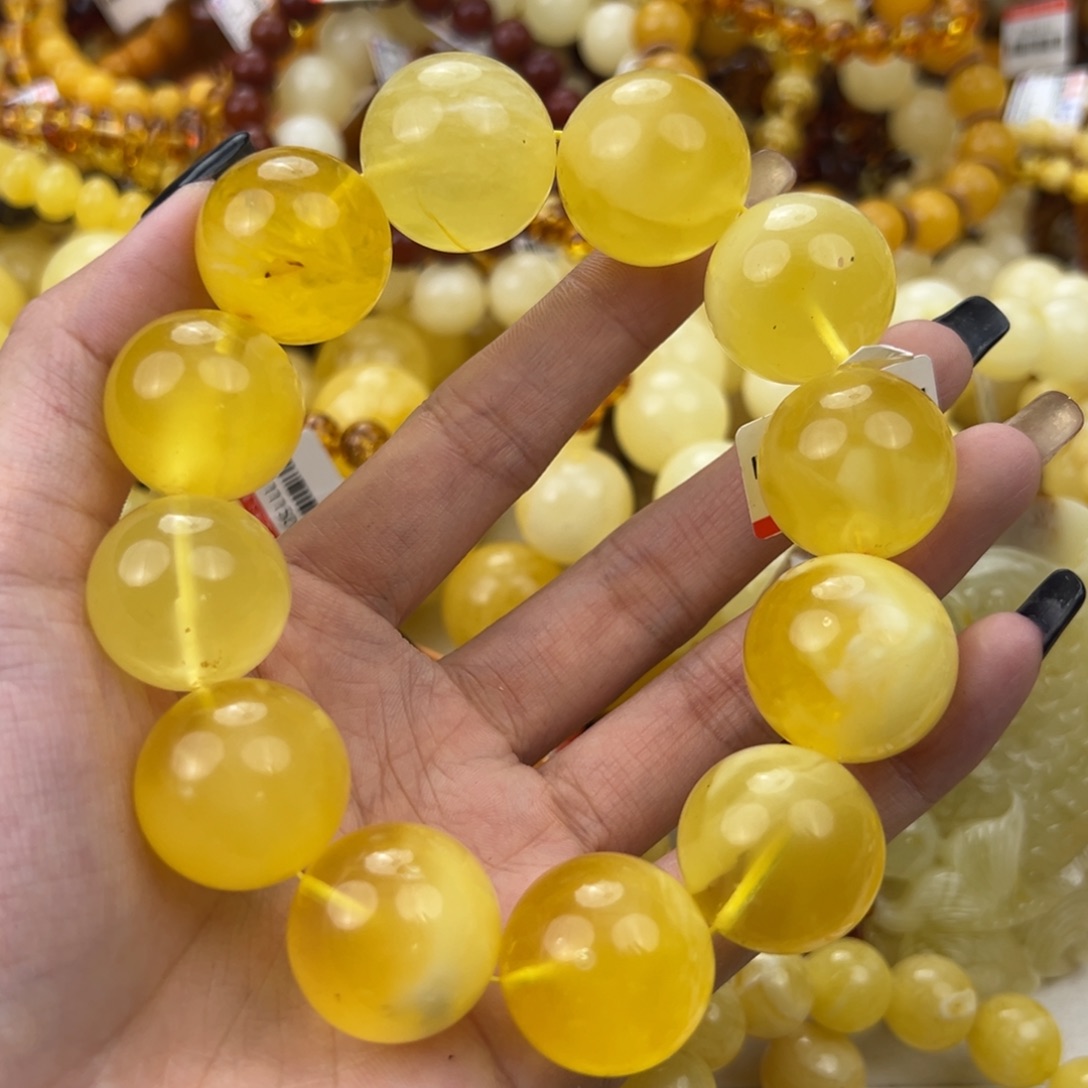 琥珀珠宝奇石未镶嵌