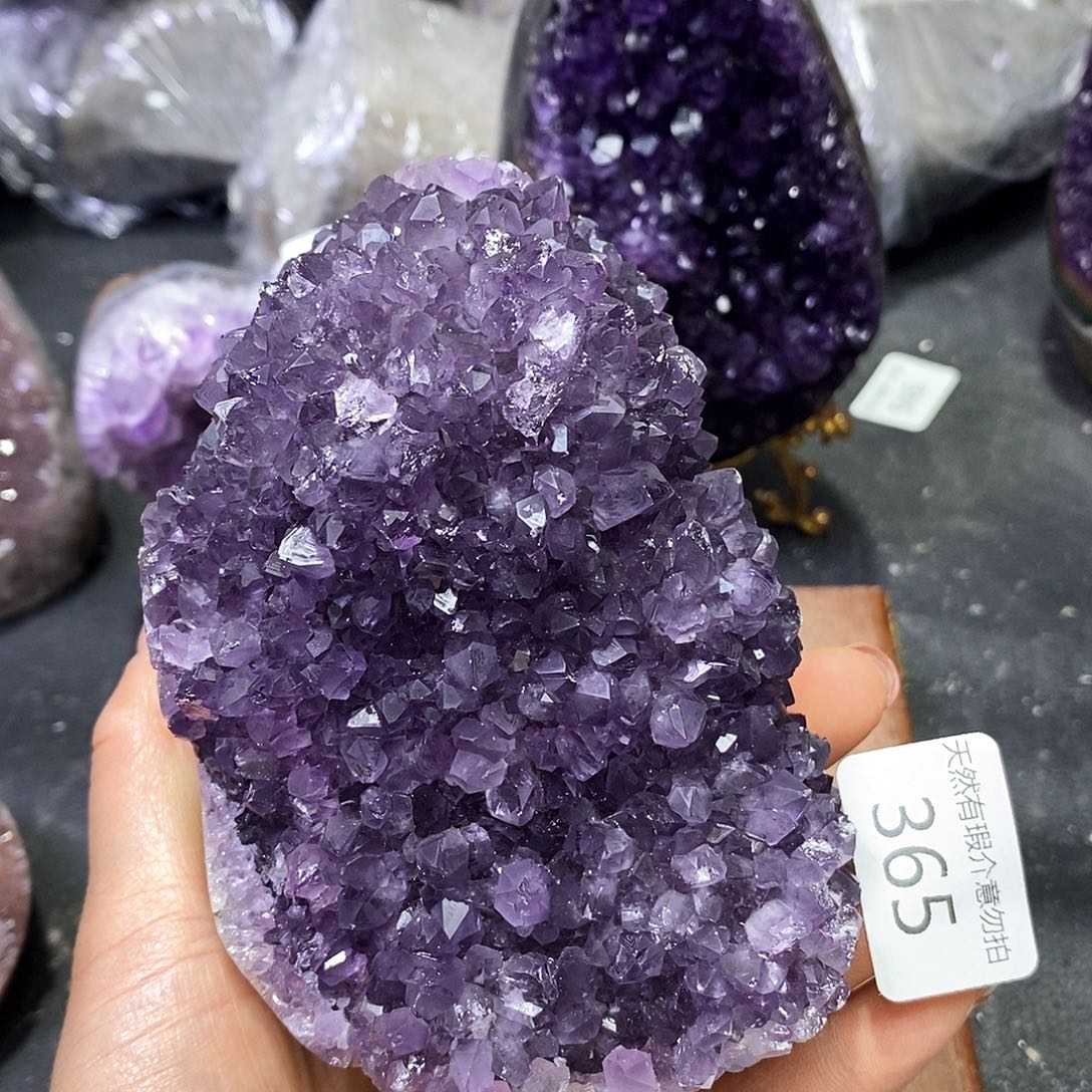 水晶大型摆件（非配饰）未镶嵌