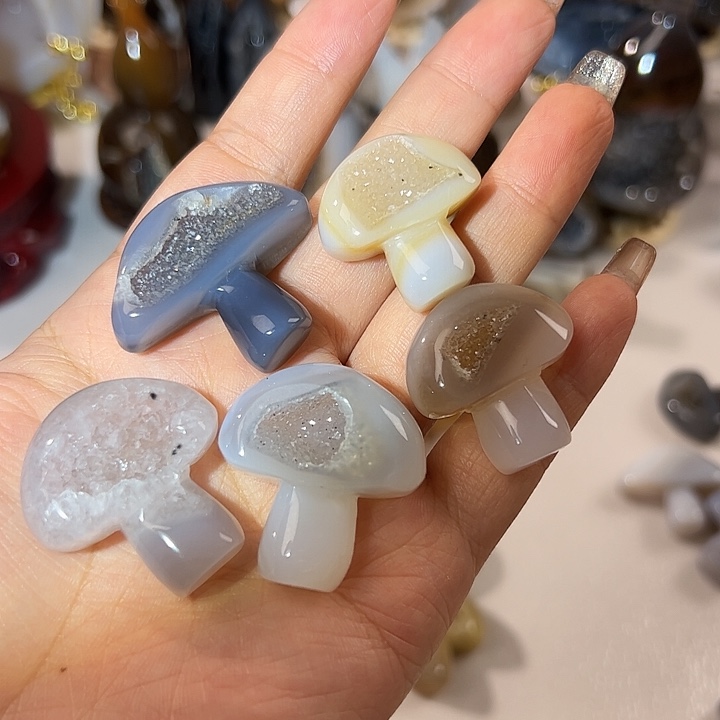 玛瑙/玉髓无未镶嵌x***i蘑菇