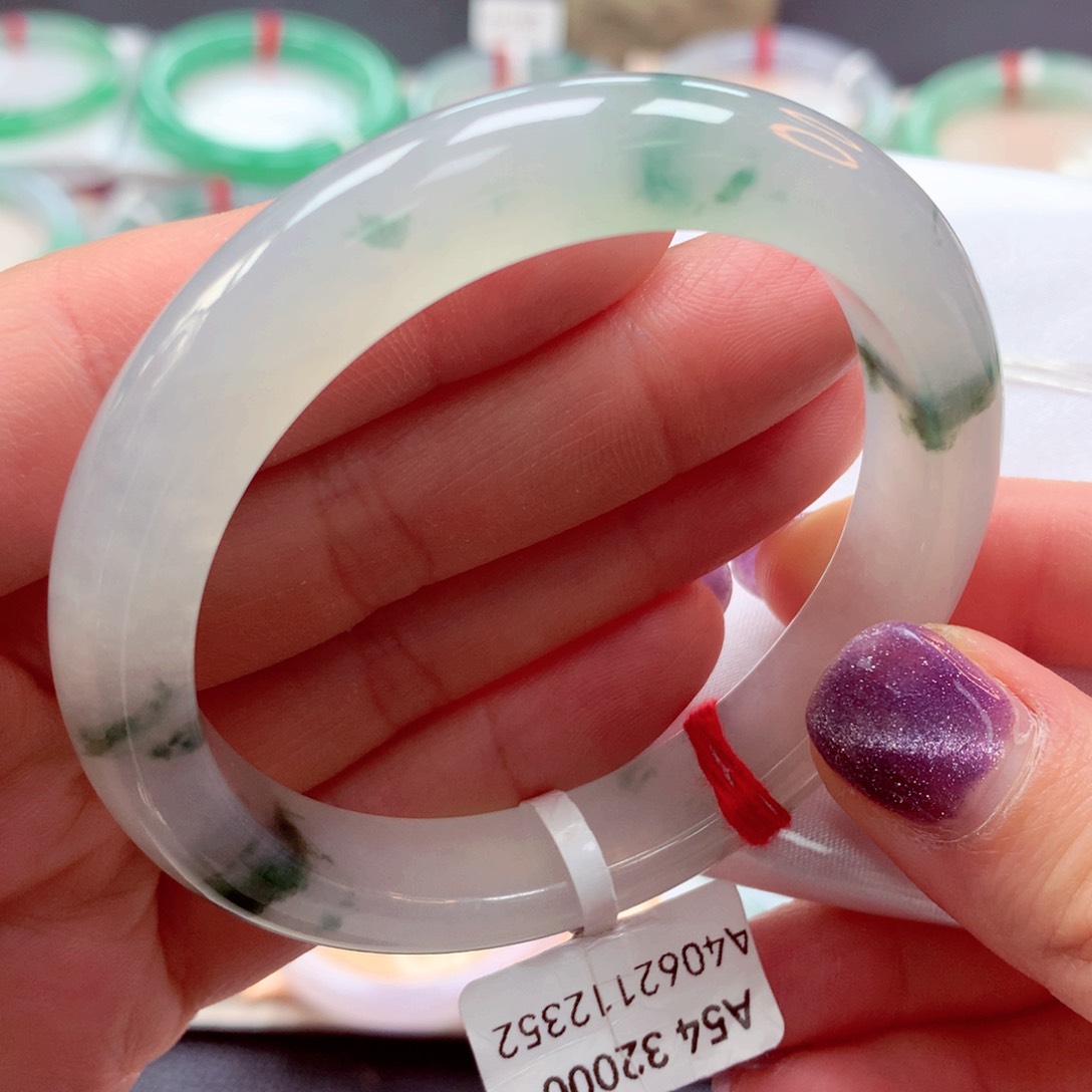 翡翠手镯未镶嵌4号85