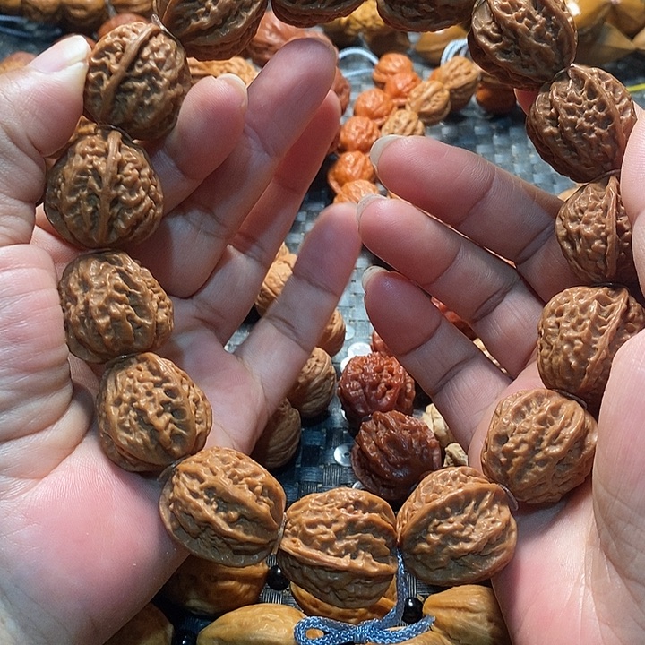 手串文玩核桃粗筋八棱