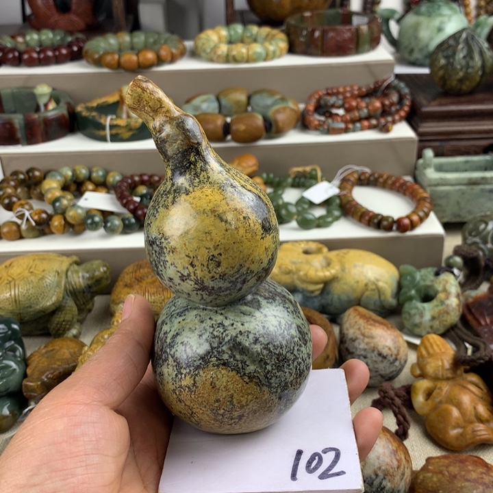 江***风岫岩河磨玉（透闪石质玉）未镶嵌珠宝奇石