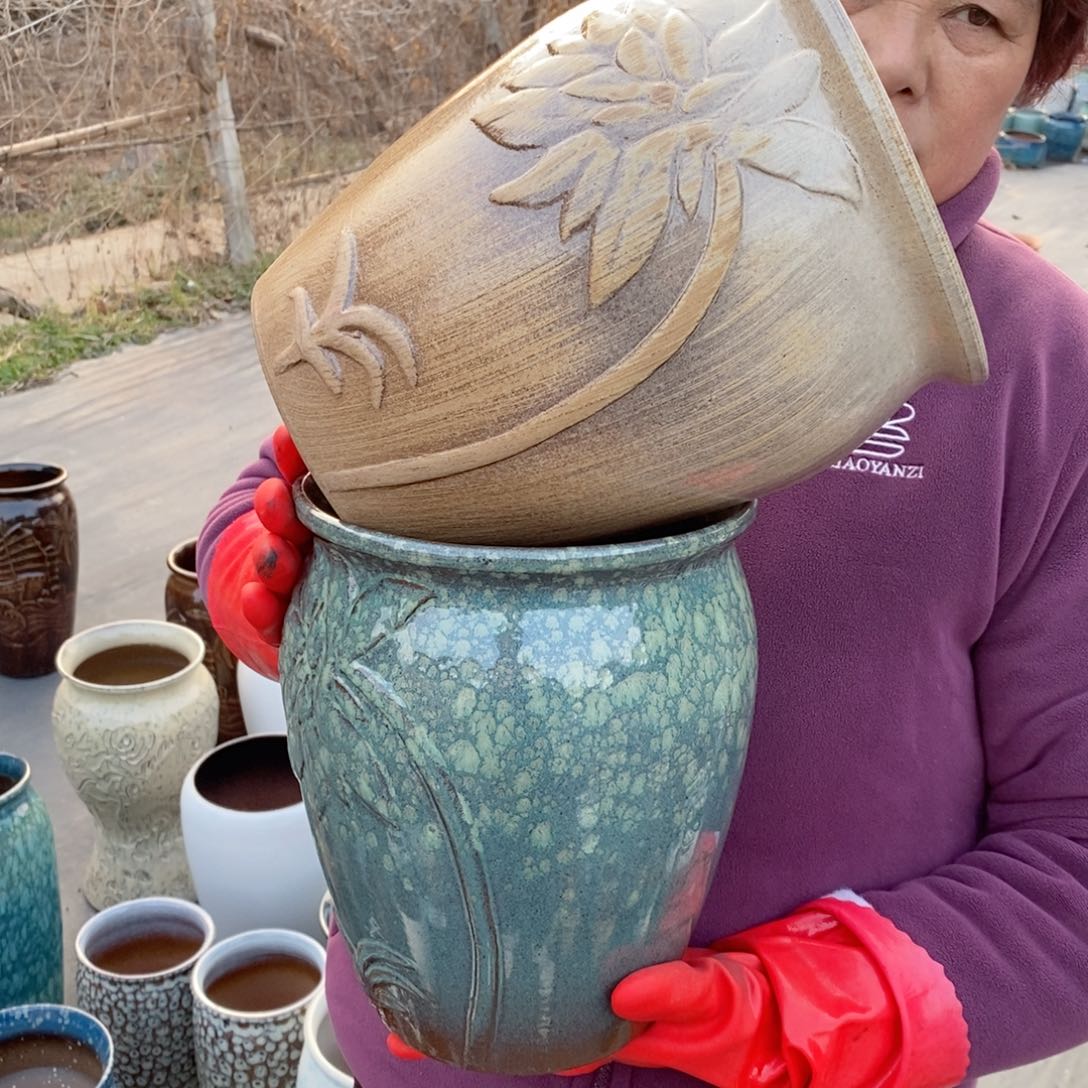 红陶口20高25～～～