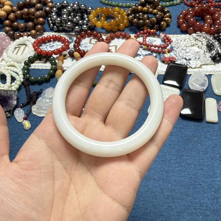 新疆和田玉羊脂白玉手镯