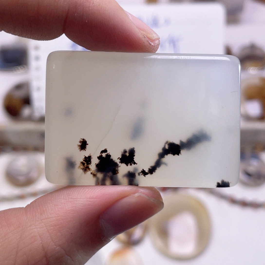 玛瑙/玉髓未镶嵌珠宝奇石