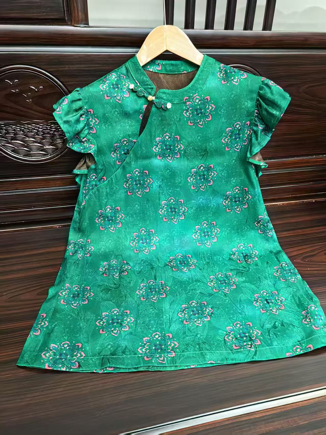 宝相花复古绿-重工提花印花桑蚕丝香云纱小飞袖上衣SS26312