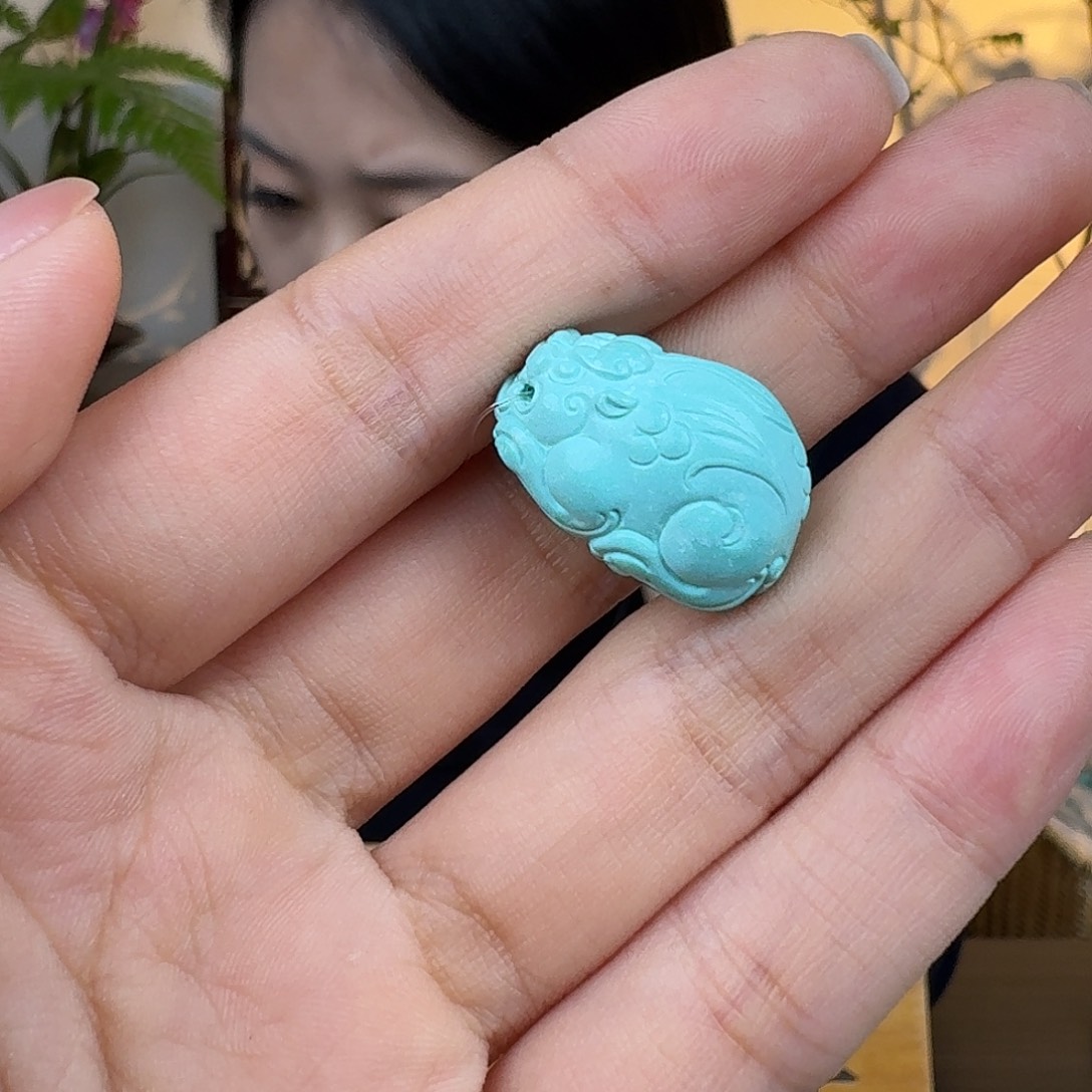 绿松石未镶嵌珠宝奇石