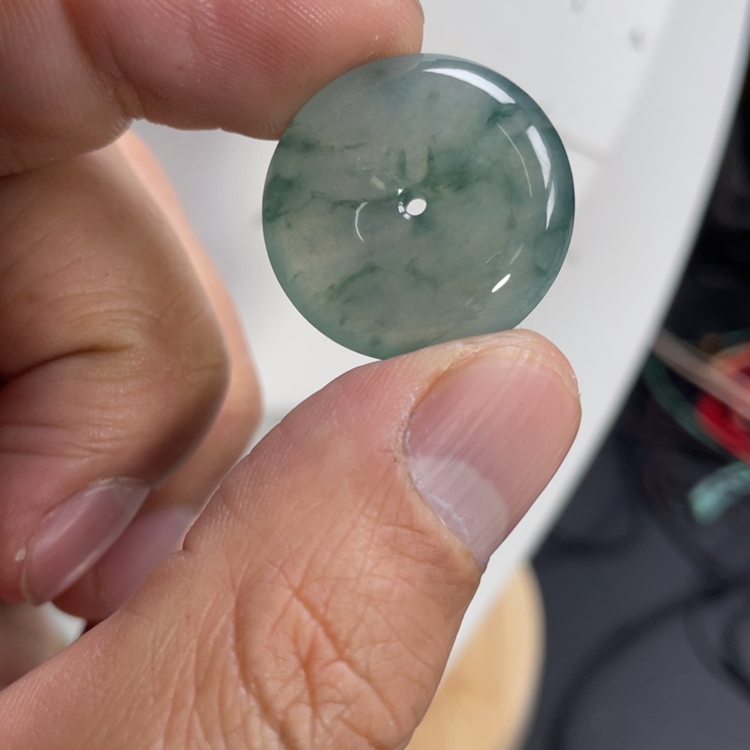 翡翠颈饰未镶嵌447575667766