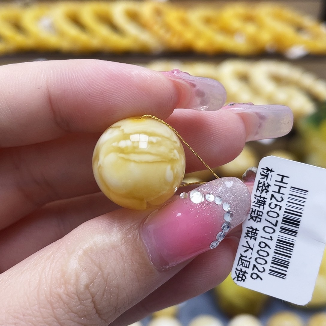 未镶嵌琥珀裸石16.5mm圆珠瑕