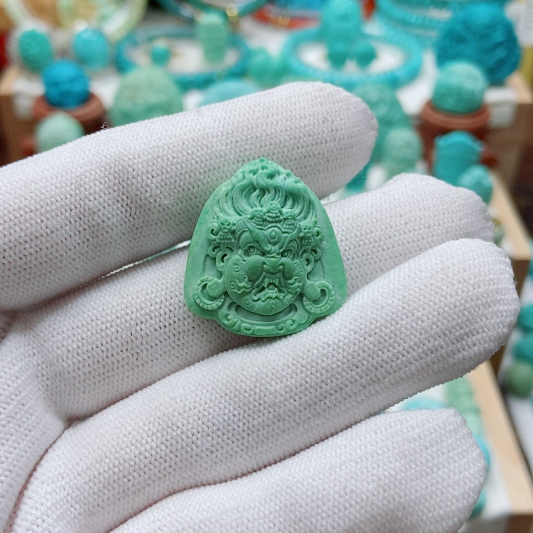 绿松石未镶嵌黑天