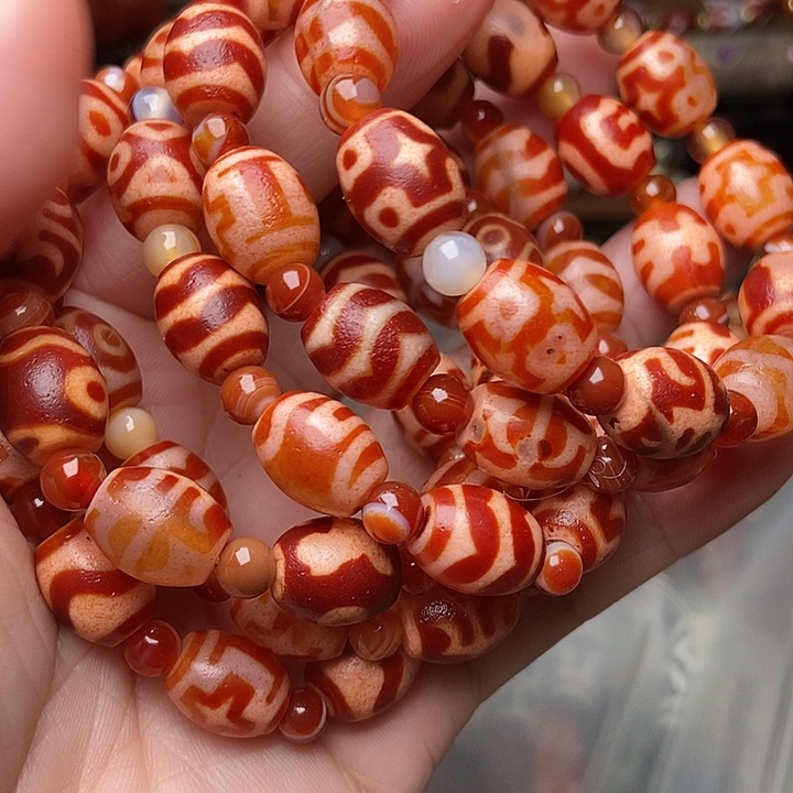 玛瑙/玉髓未镶嵌手链发一条