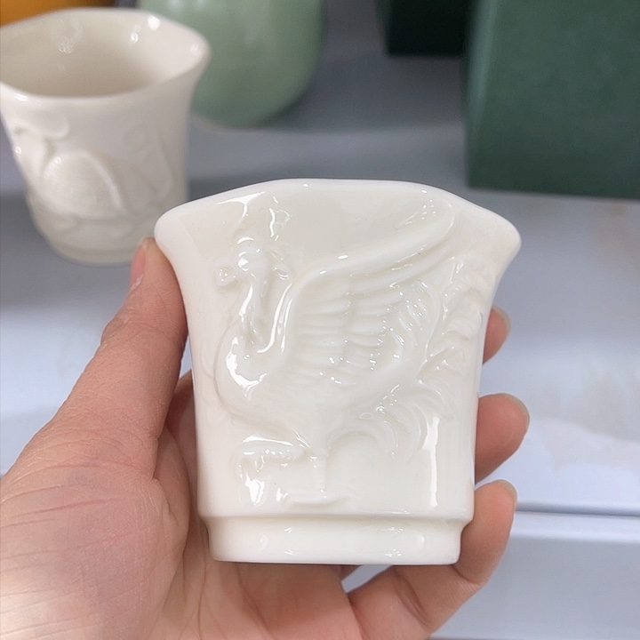 福利待遇多多哦哦哦