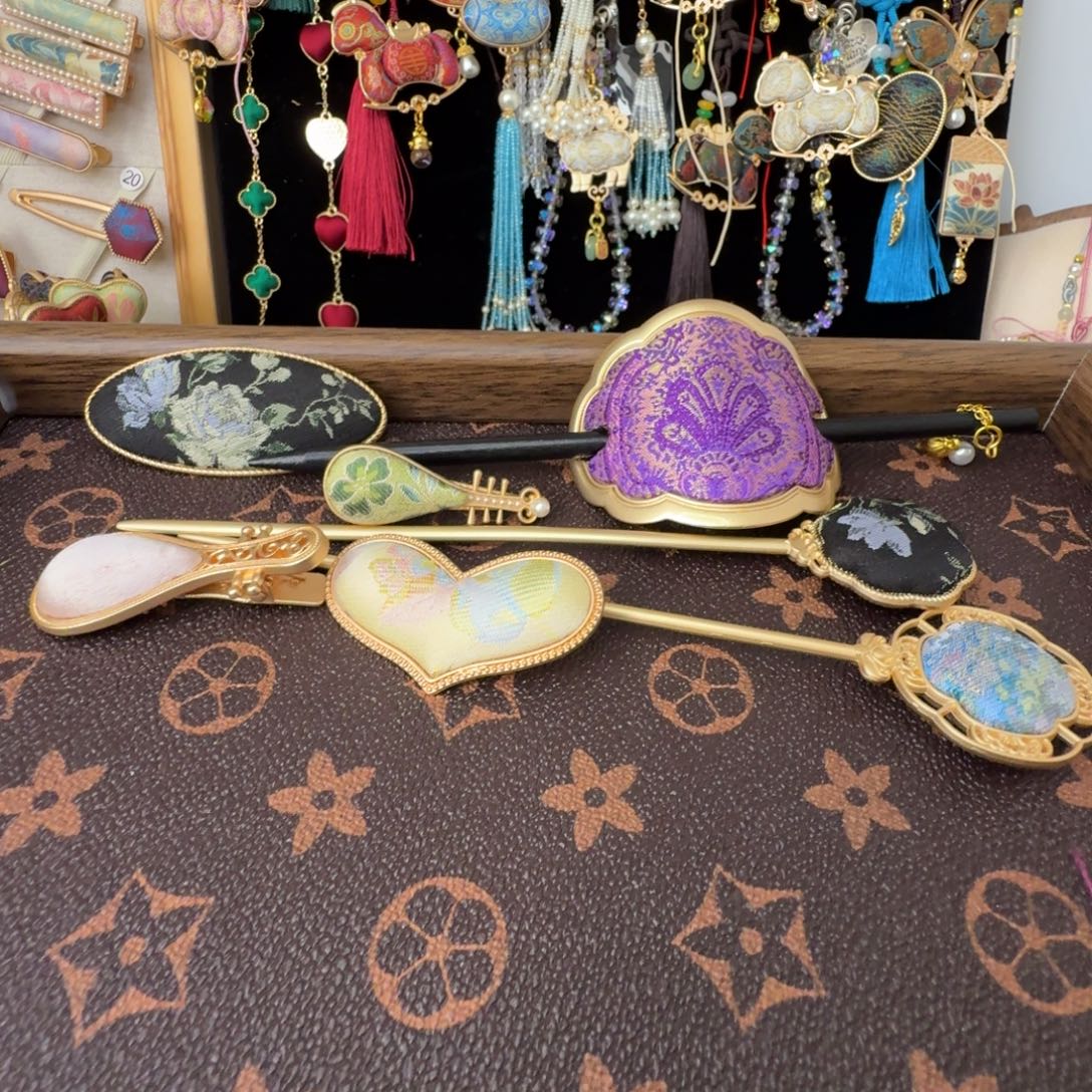 琉璃纯铜合金好看的宋锦发夹呦