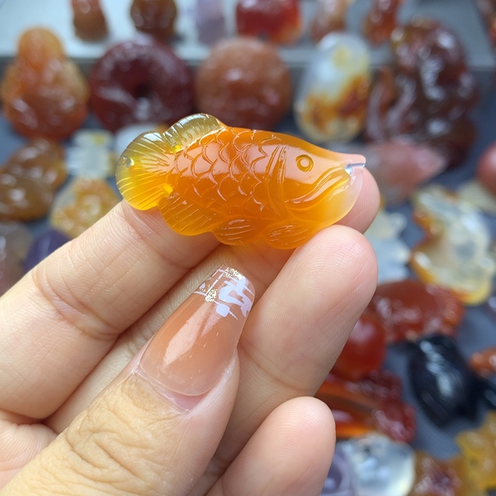 玛瑙/玉髓颈饰未镶嵌