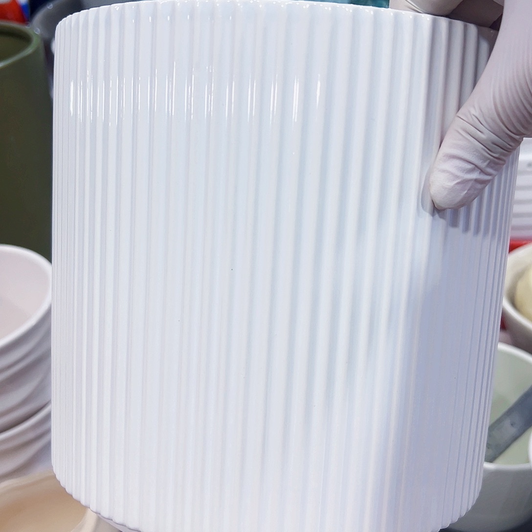 有孔外贸尾单陶瓷花盆凑单10米包邮