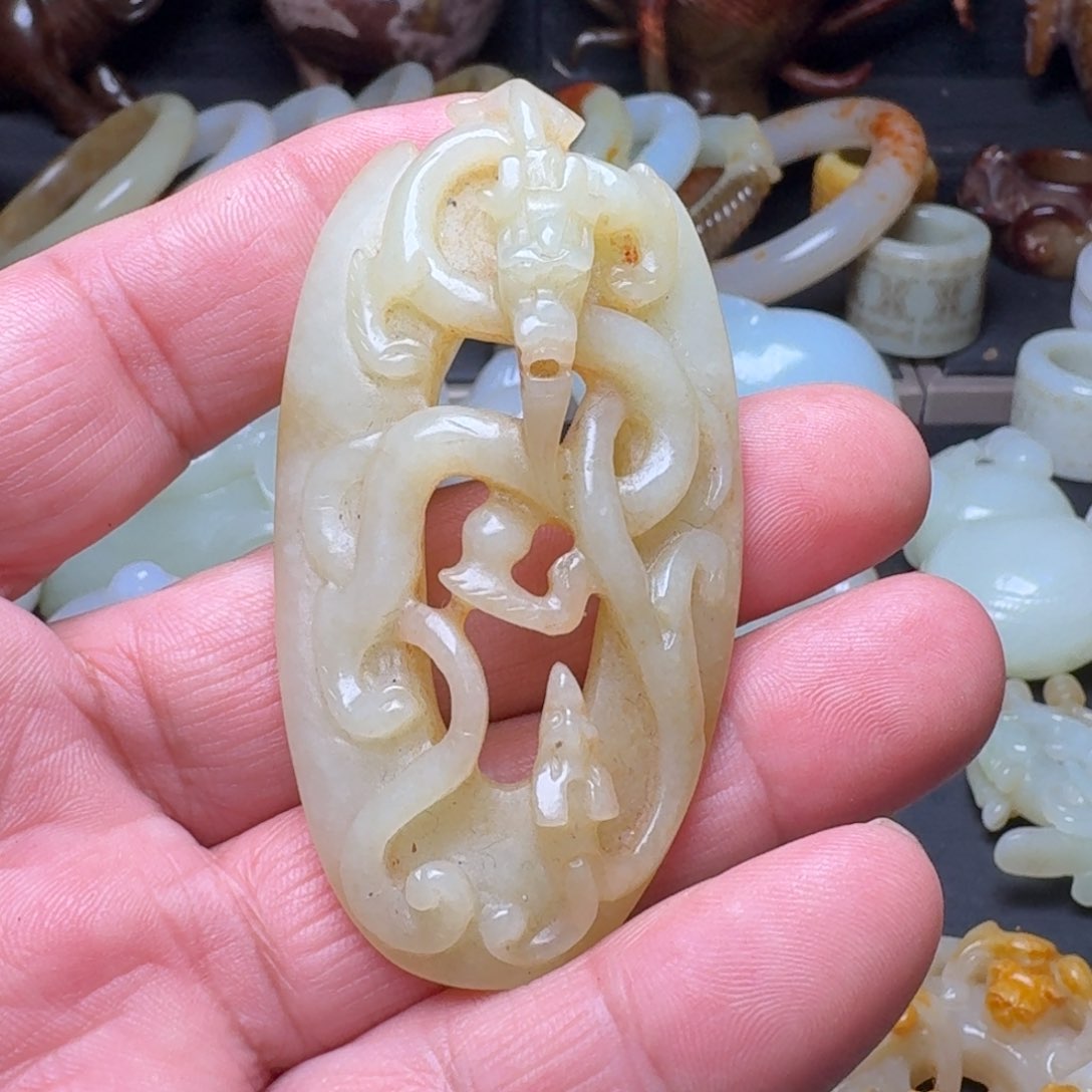 和田玉挂件未镶嵌