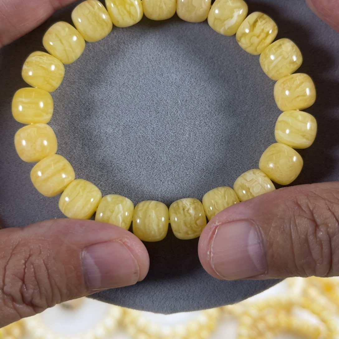 蜜蜡手串未镶嵌沈*心纯天然俄料白花虎皮