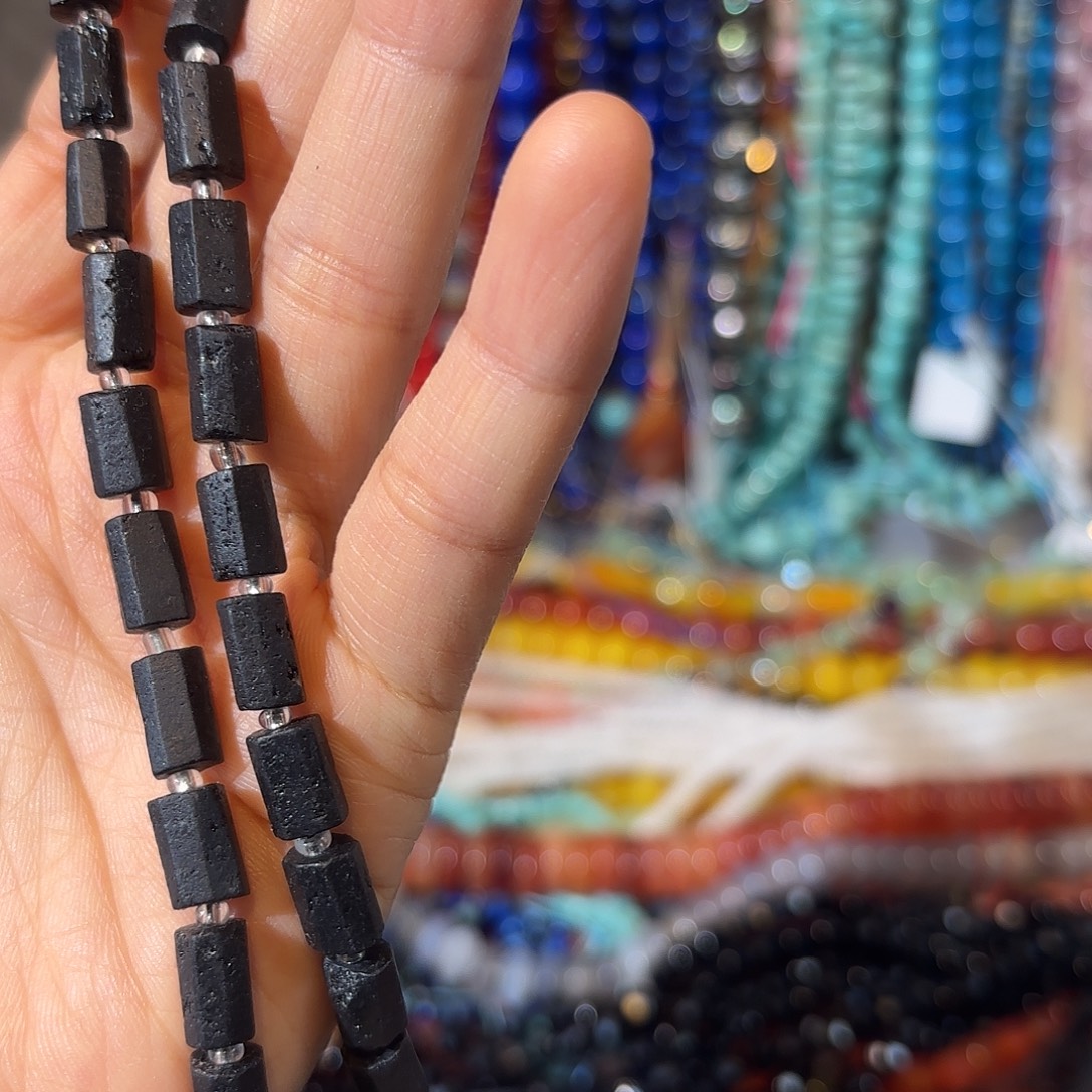 玛瑙/玉髓银S925镀金镶嵌珠宝半成品黑碧玺6-10一条