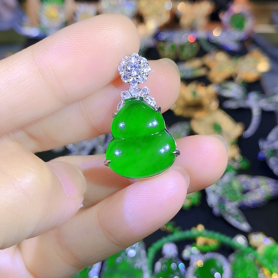 吊坠(不含链)银S925镶嵌翡翠