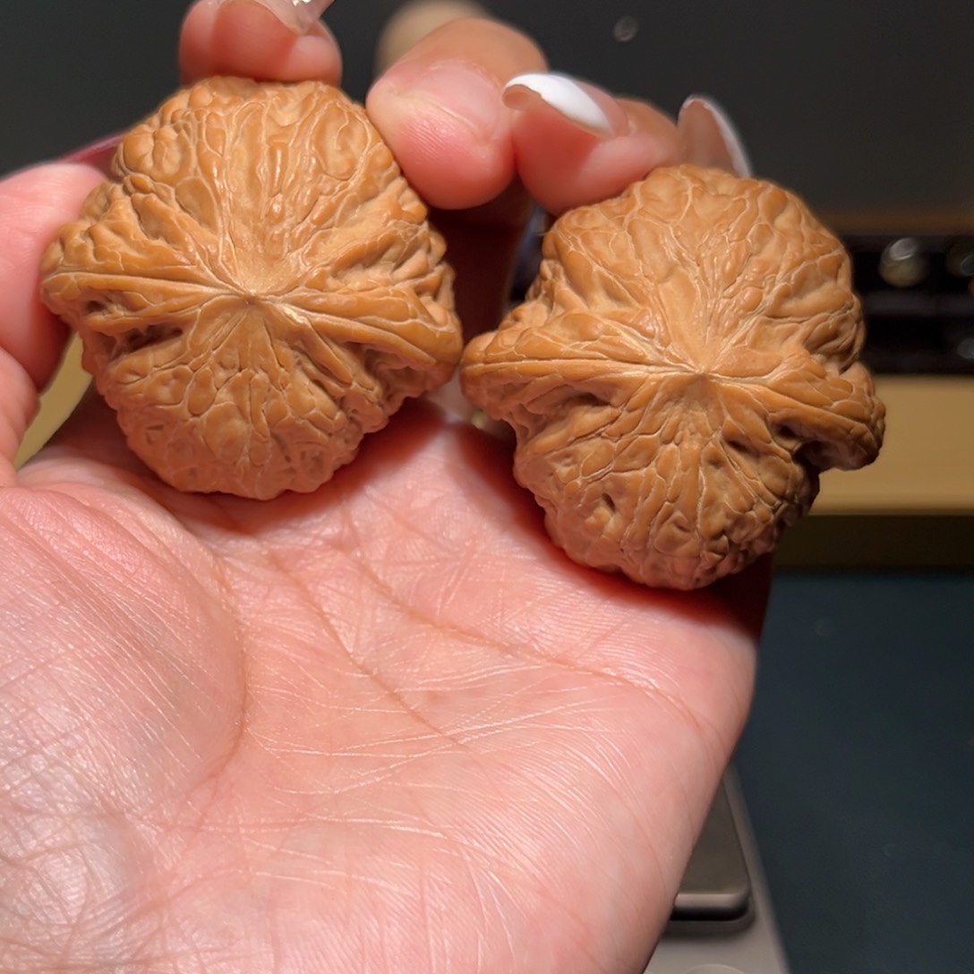 文玩核桃把件铁锤42