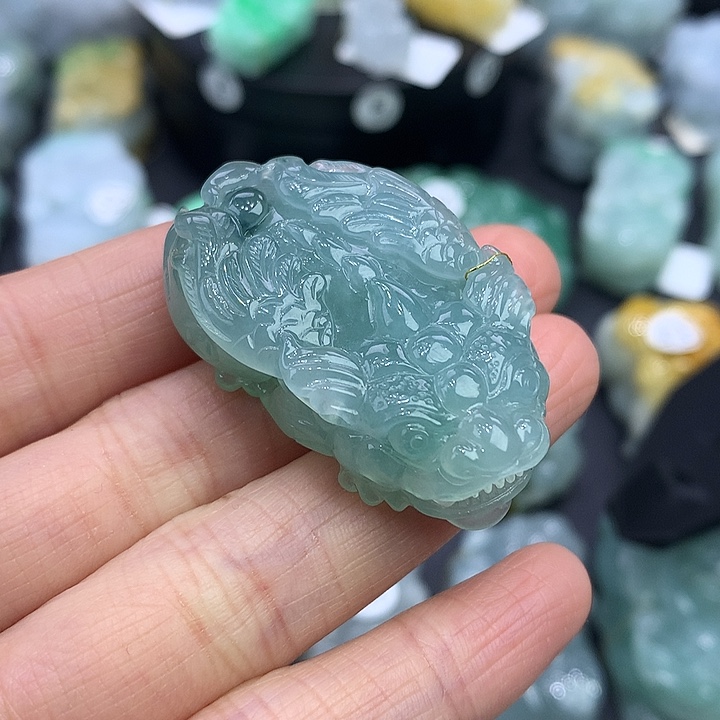 翡翠未镶嵌颈饰天然缅甸A货翡翠貔貅吊坠