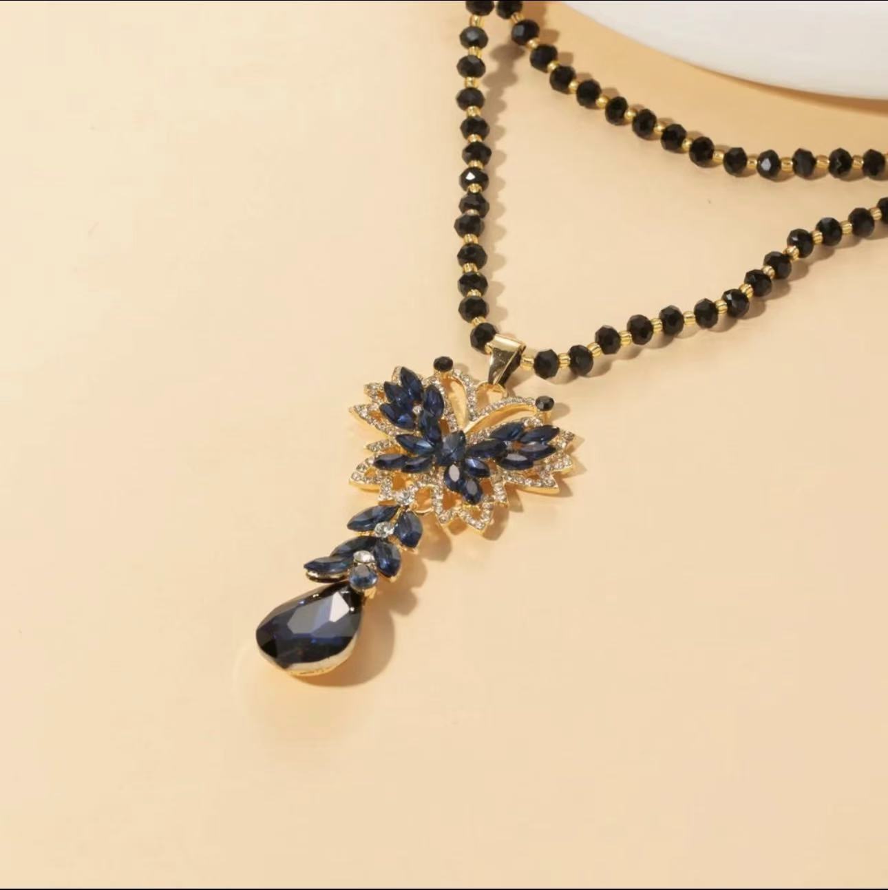 合金项链 蝴蝶高档时尚百搭长款气质镶嵌毛衣链M118饰品黑色蓝色