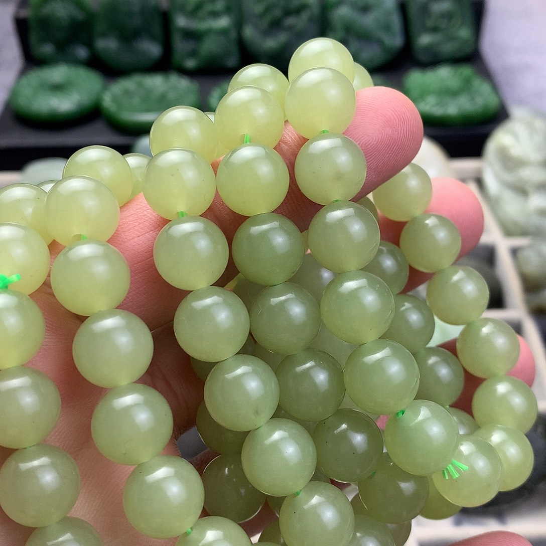 和田玉未镶嵌手链