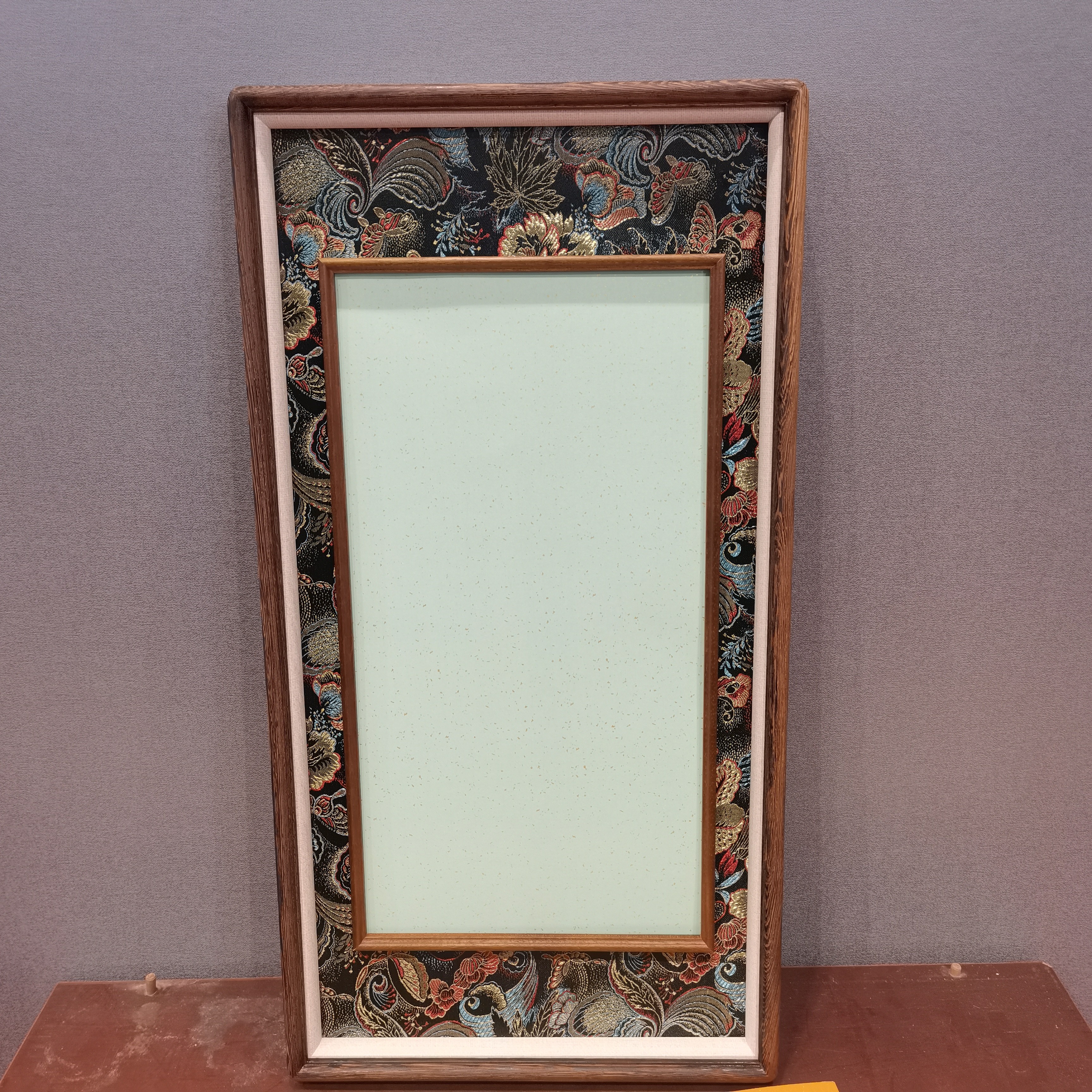 超级重工缠枝入梦锦——65x33黑鸡翅木框中框【画芯24x46】