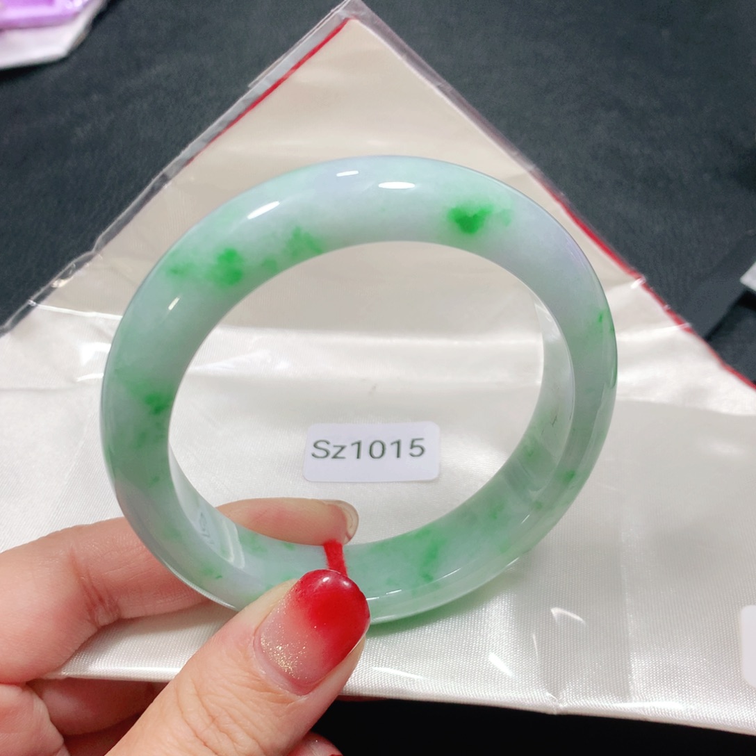 翡翠未镶嵌手镯Sz1015-03