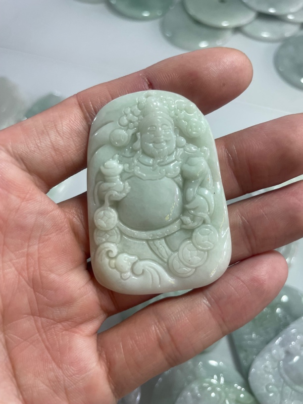 翡翠财神牌子 工厂批量货 随机发货
