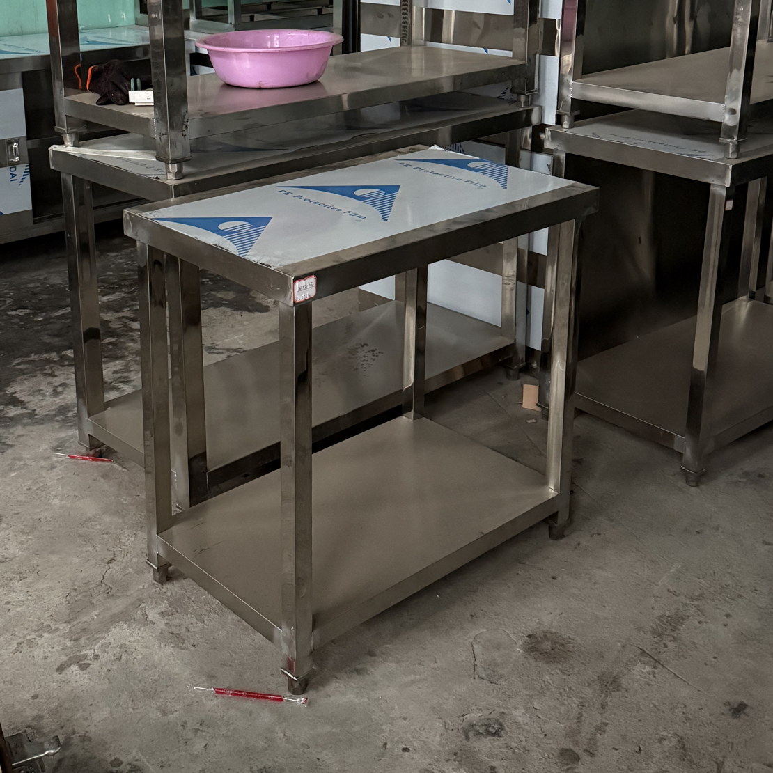不锈钢烤火桌双层工作台厨房商用加厚焊接一体操作台