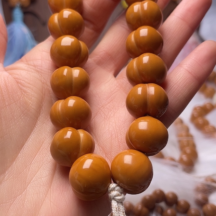 吊坠猴头核桃17尺寸柯基屁桃