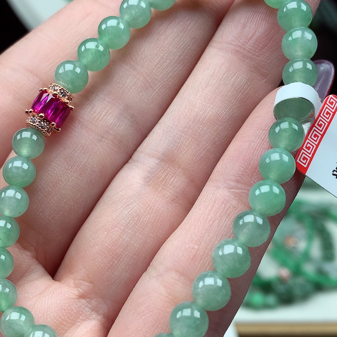 翡翠未镶嵌毛衣链