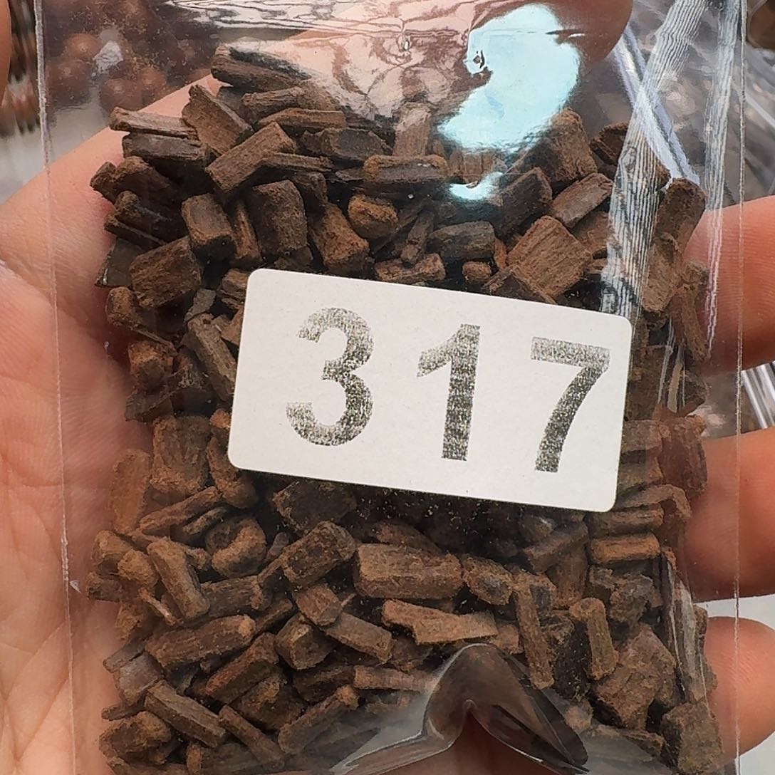 澄***明檀香木其他30克印度老山雷击料