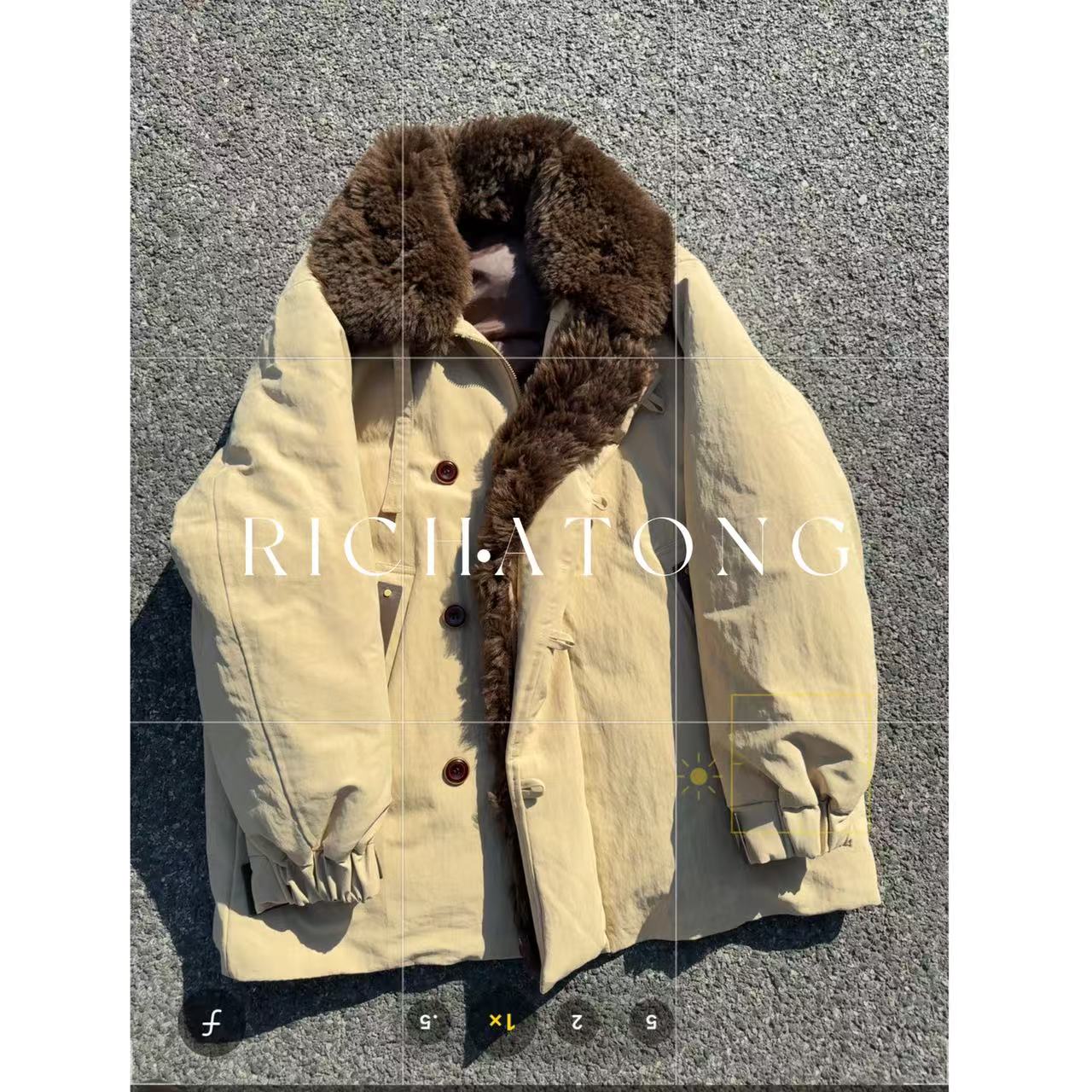 RICH ATONG.【榛果暖绒】2025 绵羊绒领派克显瘦90白鹅绒服1119-48