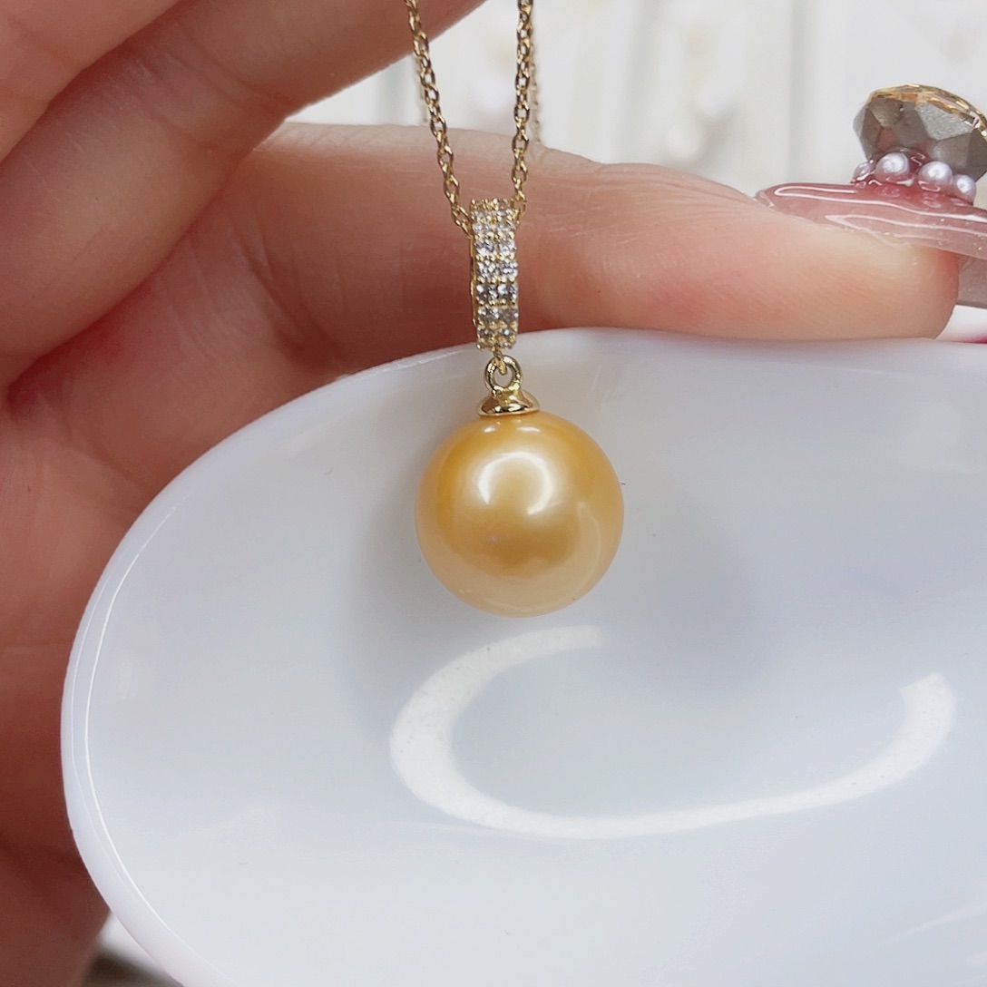 淡水珍珠吊坠(赠链)未镶嵌